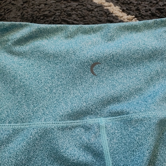 Zyia Light n Tight Capri aqua melange size medium - Picture 9 of 10